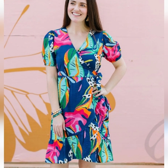 michelle mcdowell Dresses & Skirts - Michelle Mcdowell Wrap Dress